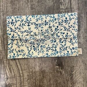 Agua Bendita Floral Blue and White Clutch
